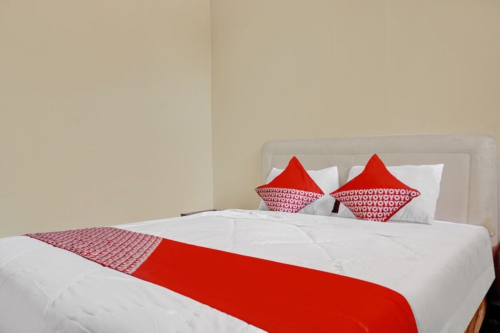 OYO 90702 Wisma Tobana Kebayoran Standard Double Room 6