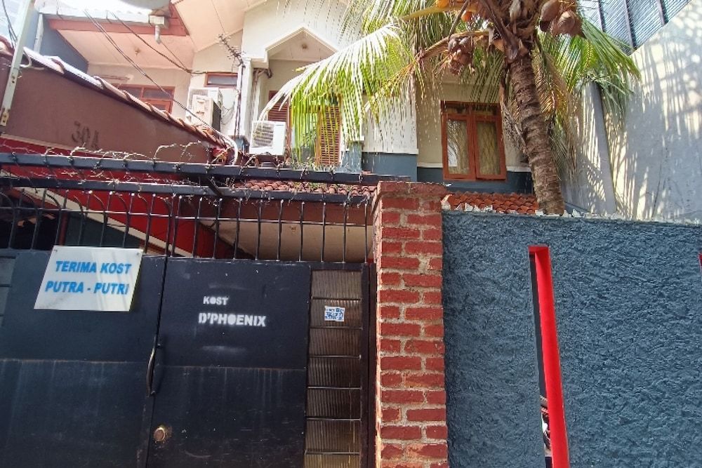 undefined OYO 91341 D'phoenix Anggrek Syariah Residence Near Masjid Jami' Al Amin 3