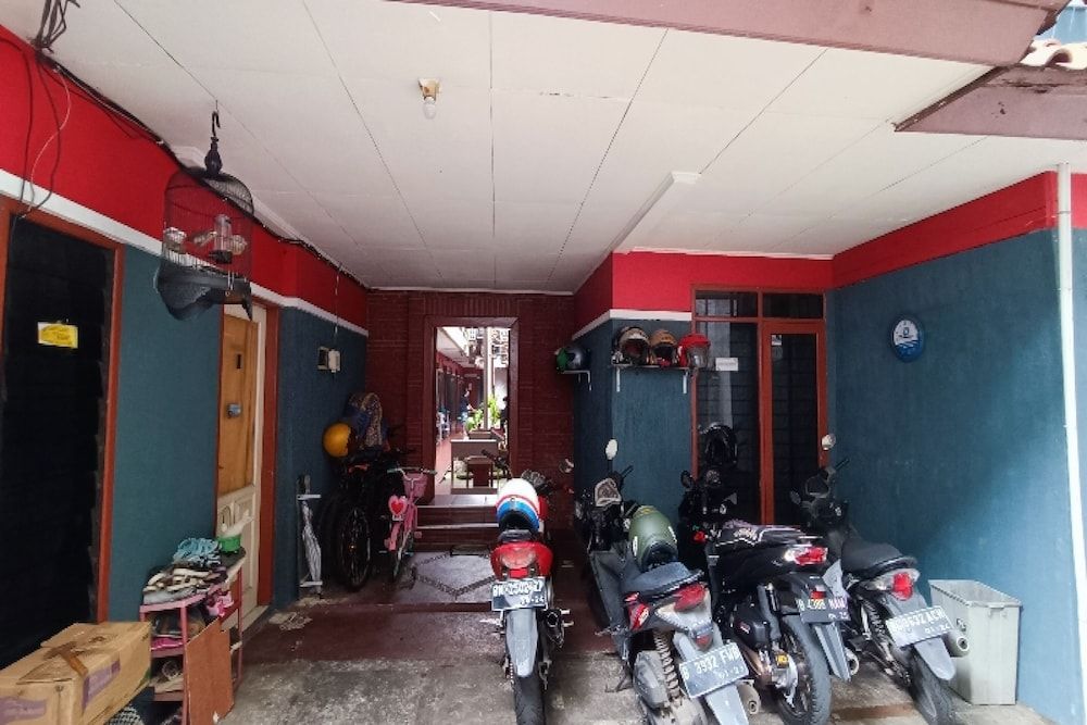 undefined OYO 91341 D'phoenix Anggrek Syariah Residence Near Masjid Jami' Al Amin 5