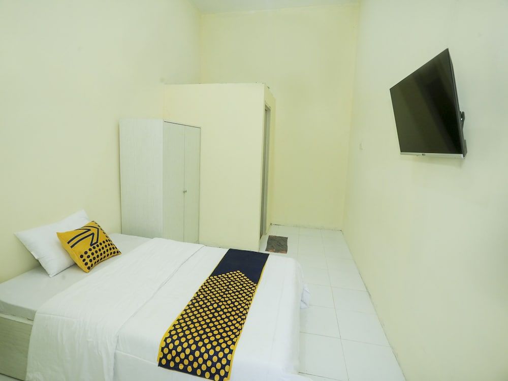 Economy Single Room
