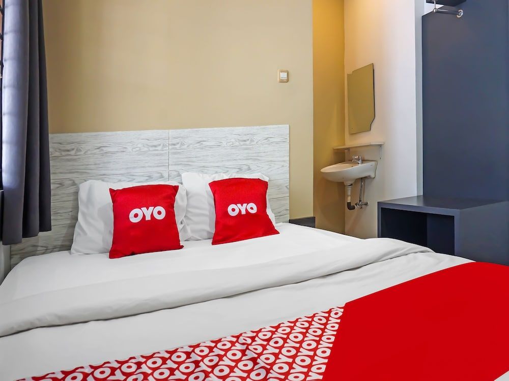 undefined OYO 92150 One 2 Residence 8