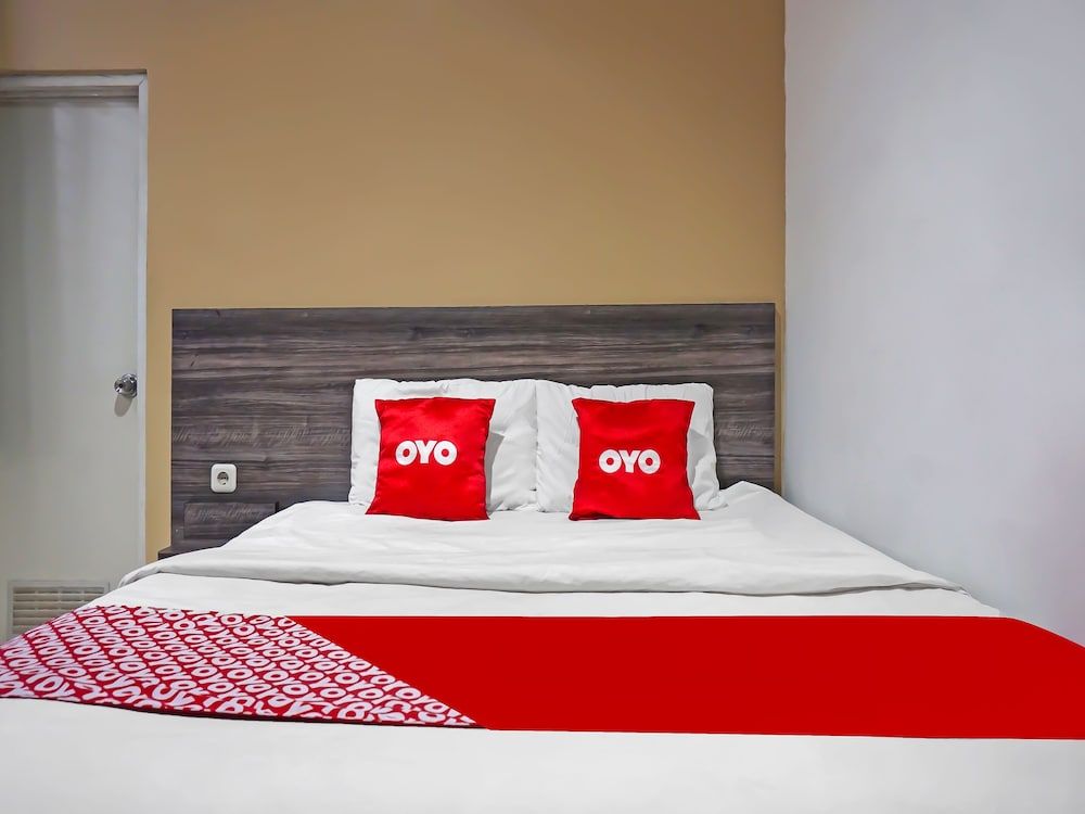OYO 92150 One 2 Residence Standard Double Room 13