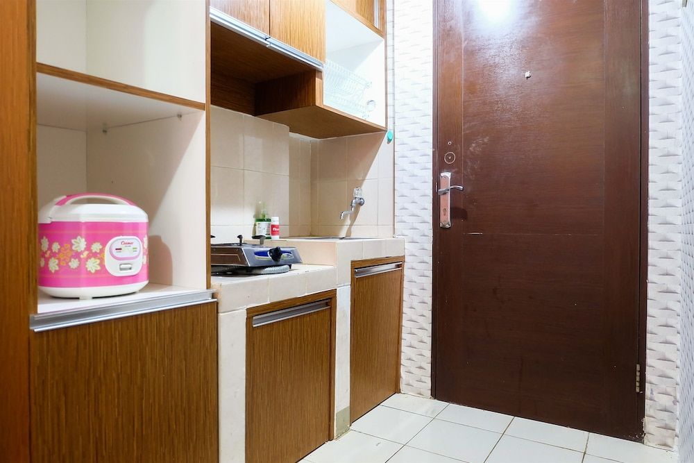 Great Location Sunter Park View Studio Apartment Room 8