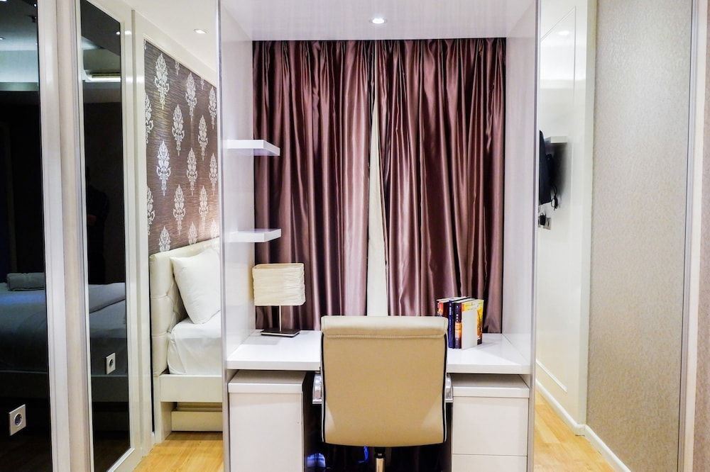 undefined Furnished 1BR City View Casa Grande Apartment 7