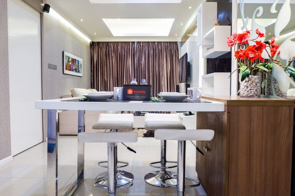 Furnished 1BR City View Casa Grande Apartment Room 11