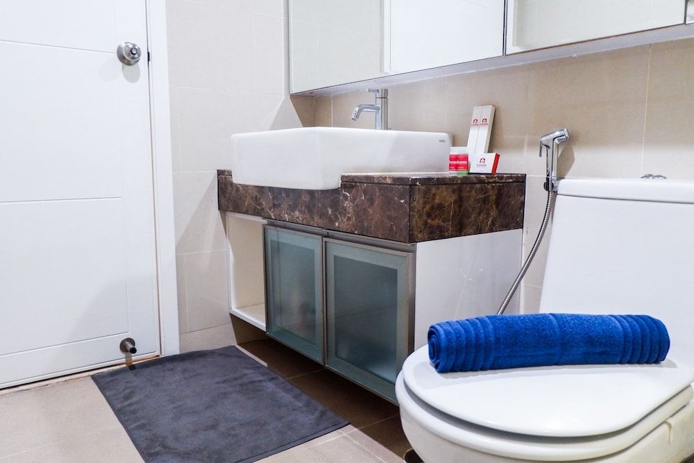 Furnished 1BR City View Casa Grande Apartment Room 24