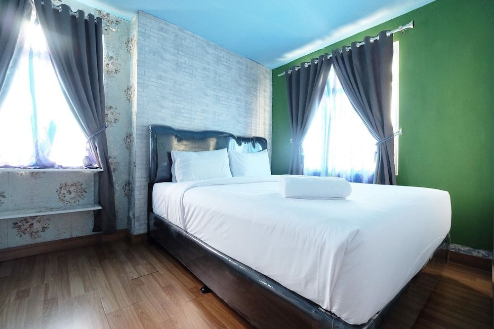 Best Price Greenbay Apartment beside Baywalk Room 3