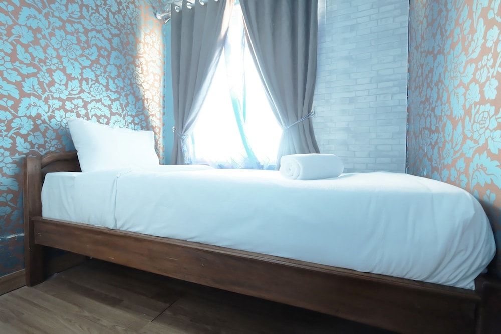 Best Price Greenbay Apartment beside Baywalk Room 8