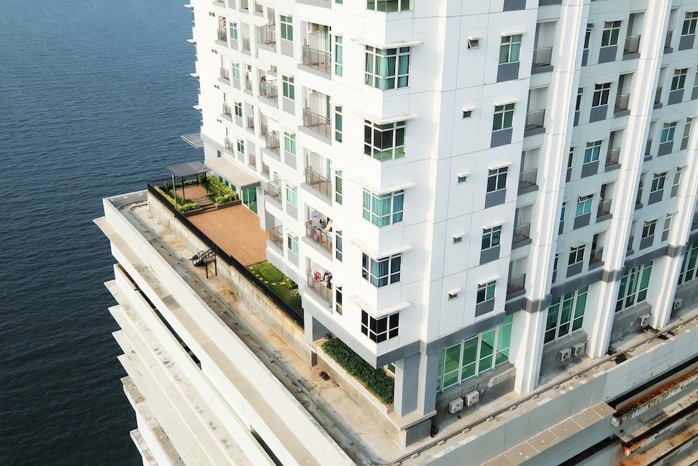 undefined Best Price Greenbay Apartment beside Baywalk 2