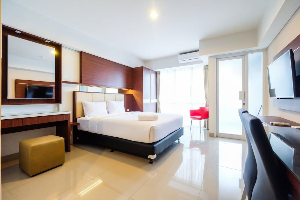 undefined Spacious Fully Furnished Studio Apartment H Residence near MT Haryono 3