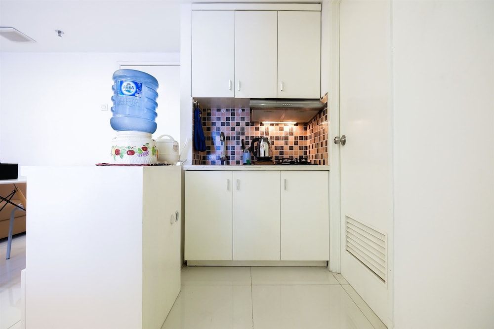 The Wave Apartment near Kota Kasablanka Room 9