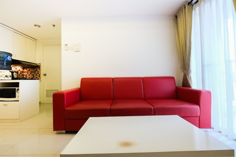 The Wave Apartment near Kota Kasablanka Room 14