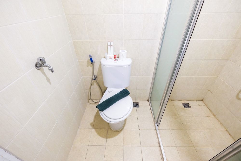 The Wave Apartment near Kota Kasablanka Room 25