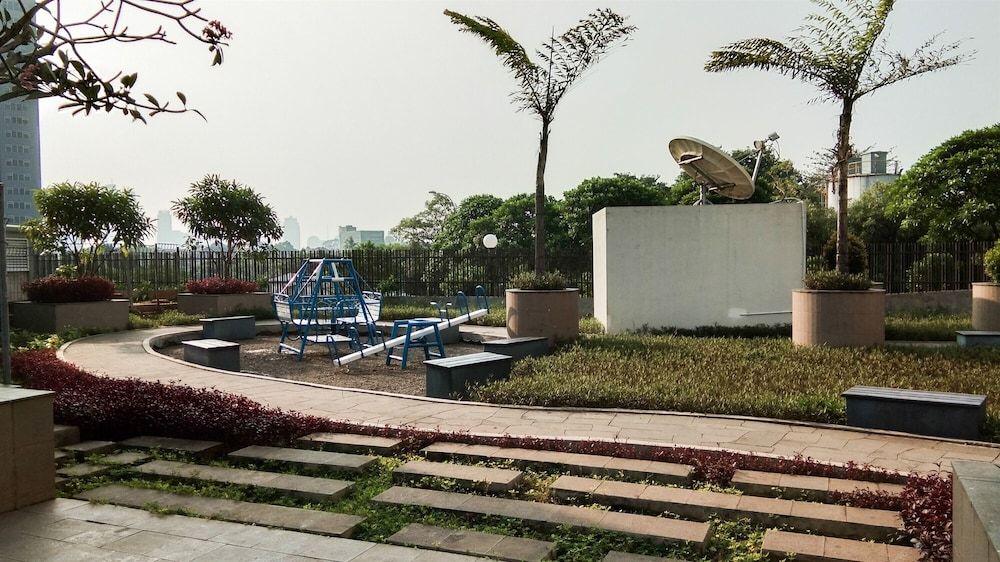 undefined Homey 1BR at The Wave near Epicentrum Kuningan 3