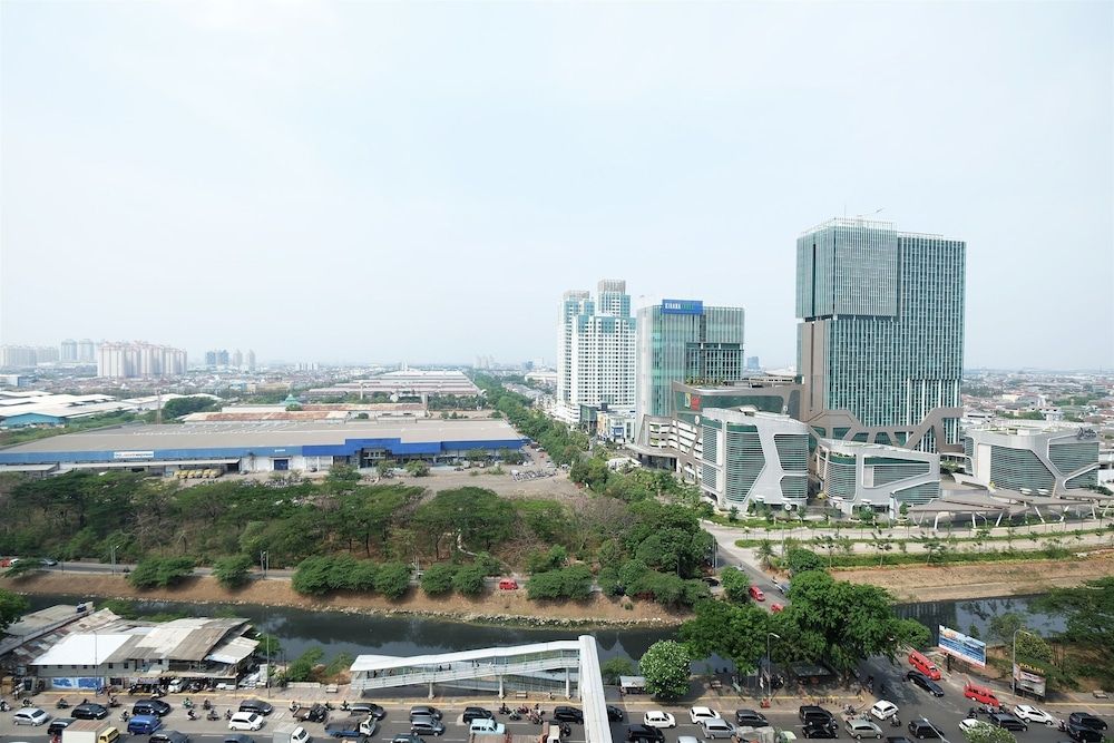 Strategic and Simple Studio Tifolia Apartment near Kelapa Gading Room 13