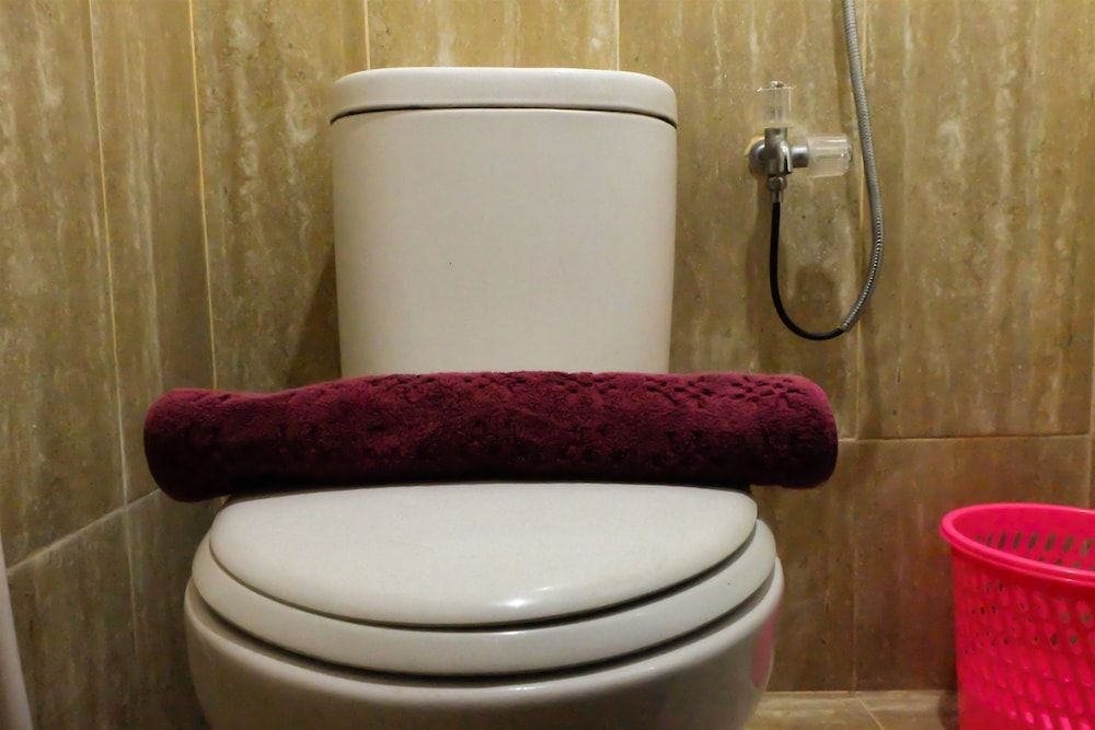 undefined New Furnished with Sofa Bed Green Pramuka Apartment 9