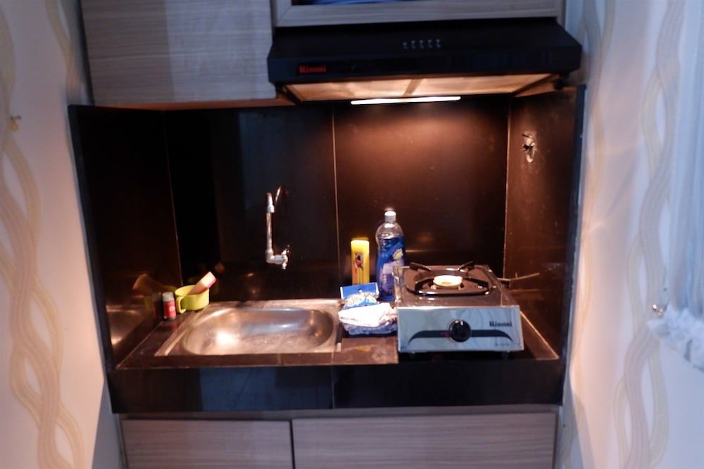 undefined Warm Cozy Menteng Square Apartment 2