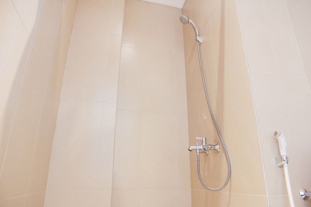 2BR Elpis Residence Apartment Near To Mangga Dua Area Room 32