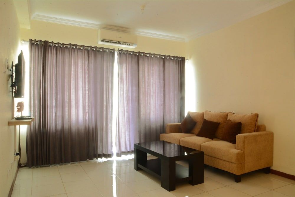 Luxury Design Grand Palace Kemayoran Apartment With Private Bathtub Room 23