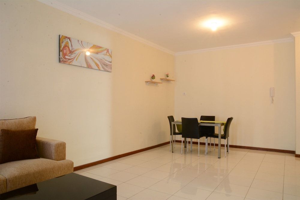 Luxury Design Grand Palace Kemayoran Apartment With Private Bathtub Room 29