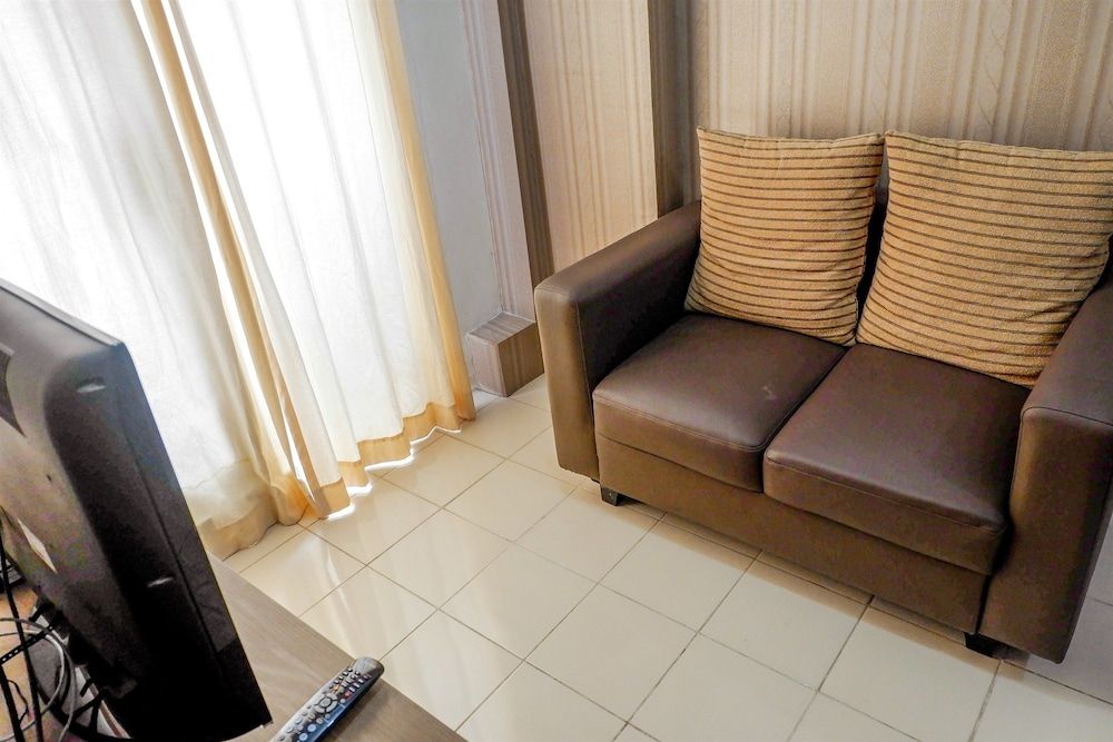 Puri Park View Apartment with Balcony Room 17