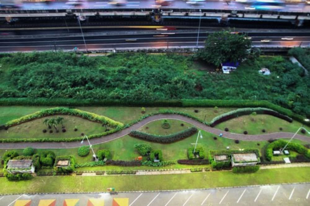 undefined Well Designed 2BR Green Pramuka Apartment 4