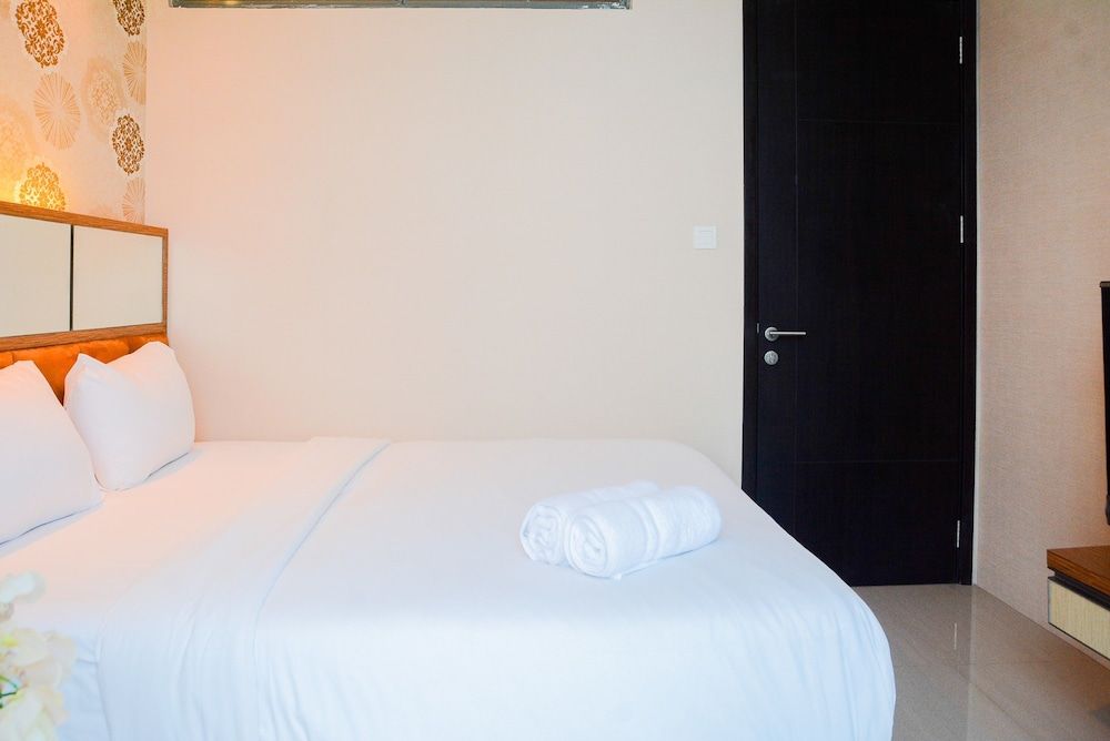 undefined Spacious 2BR GP Plaza Apartment 10