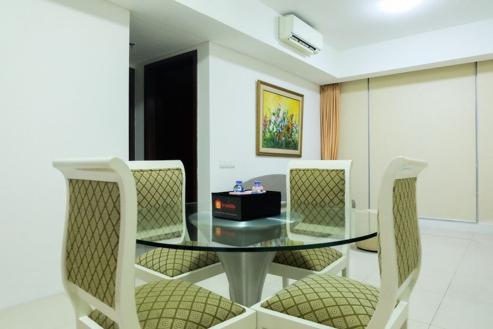 Cozy and Elegant 2BR Kemang Village Apartment Room 18