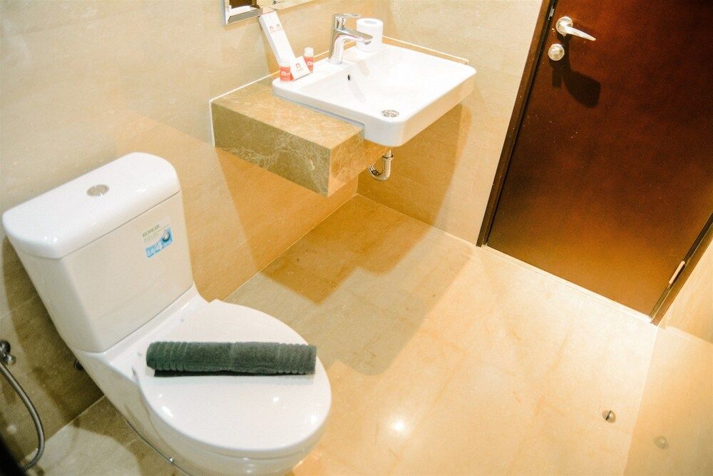 2BR Deluxe and Modern Menteng Park Apartment Room 31