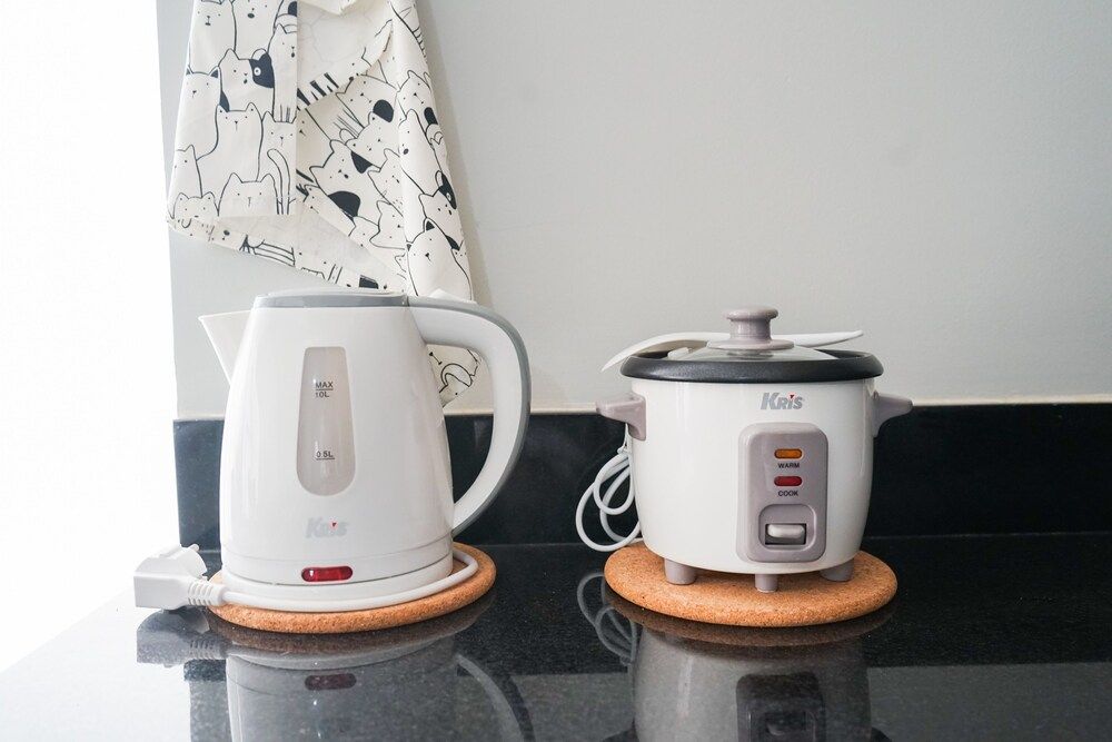 undefined South Tower 2BR at L'Avenue Apartment 6