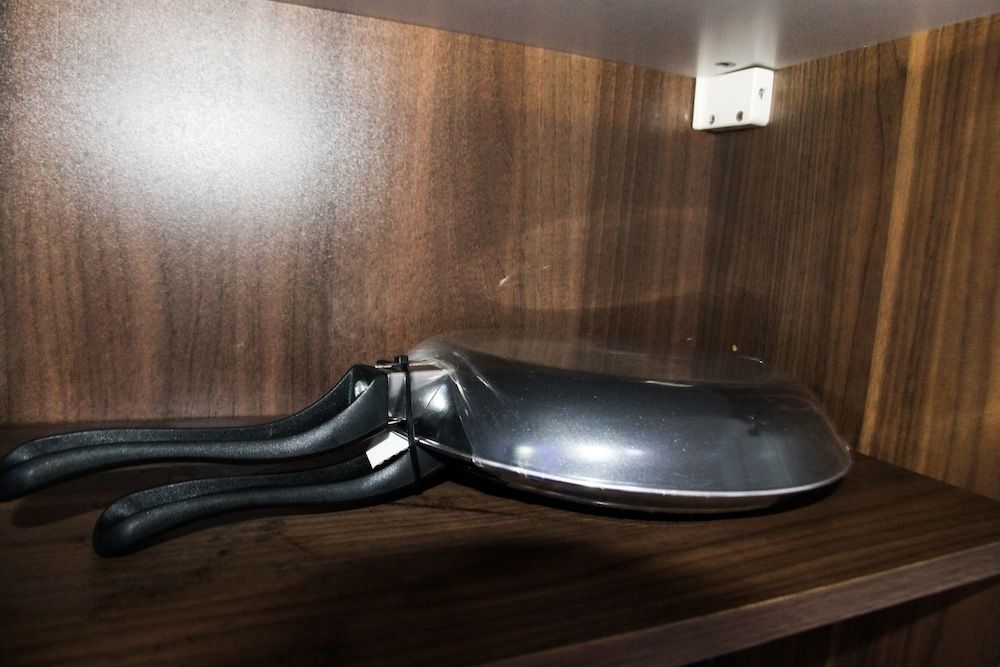 Comfy Studio Room Sunter Park View Apartment Room 14