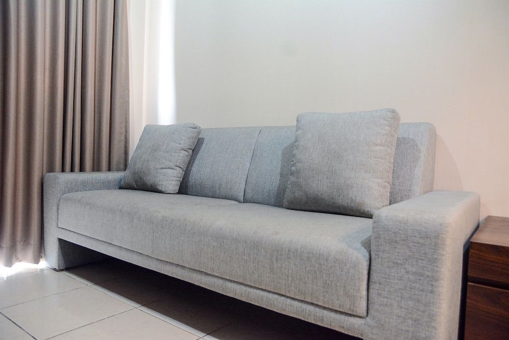 Great Location 2BR Maple Park Apartment Room 27