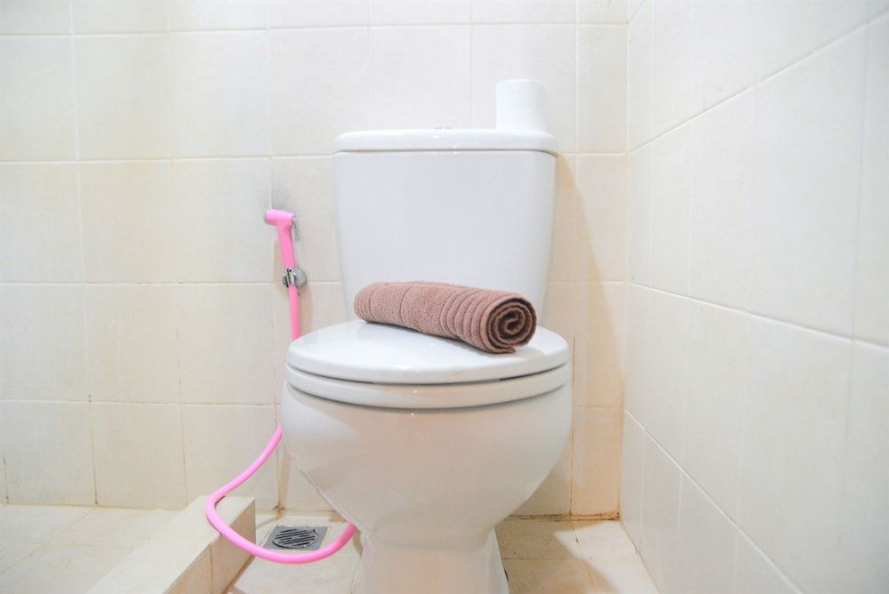 Great Location 2BR Maple Park Apartment Room 33