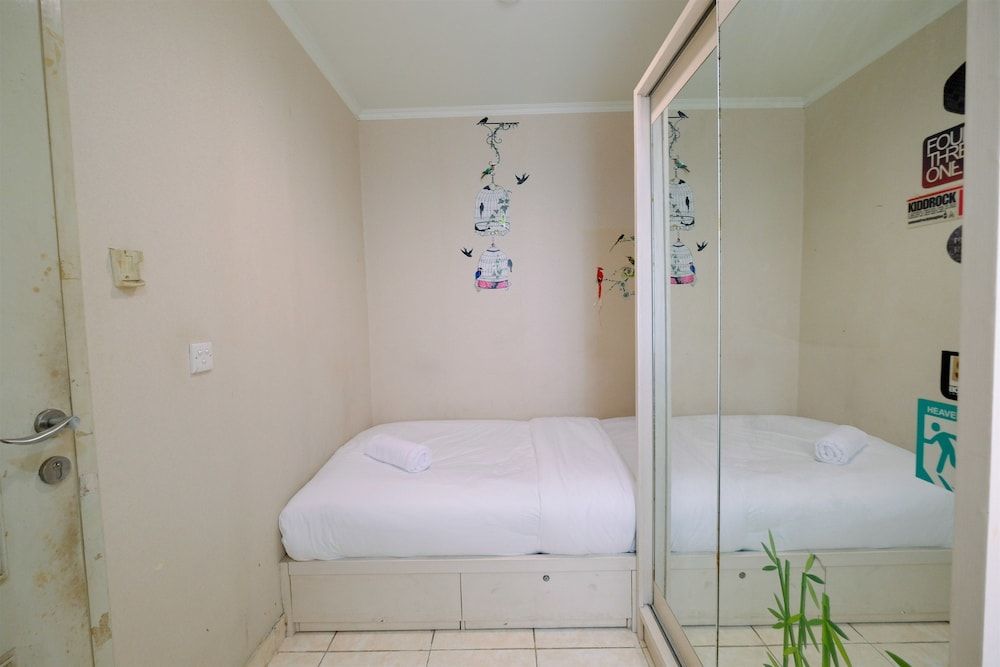 undefined Classic 2BR City Home MOI Apartment 9