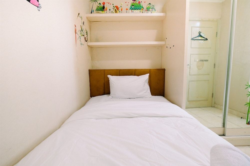 Classic 2BR City Home MOI Apartment Room 2