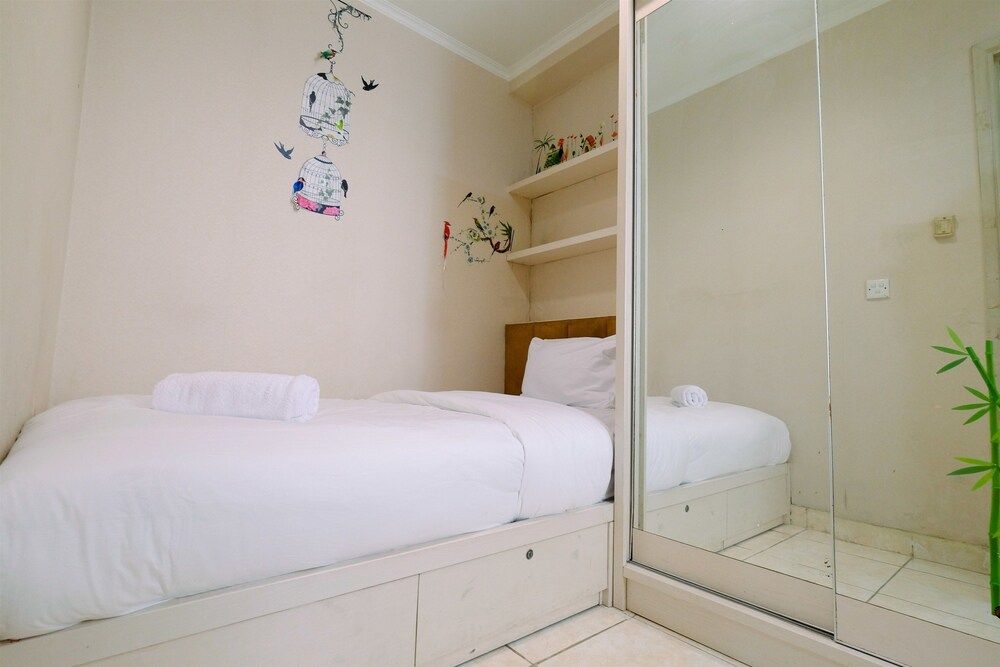 undefined Classic 2BR City Home MOI Apartment 7