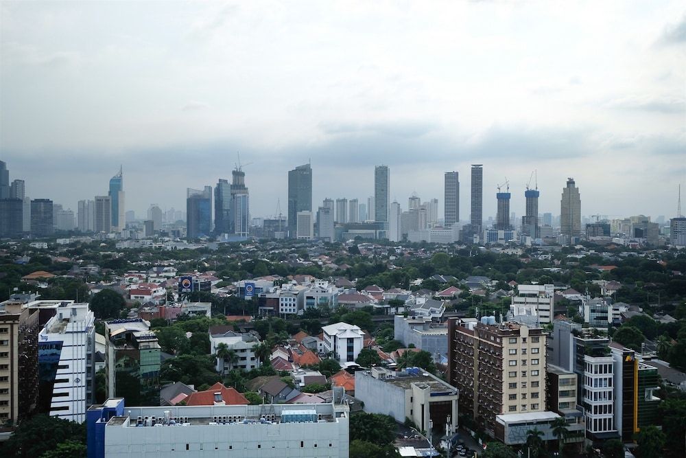 Minimalist Studio Menteng Park Apartment Room 10