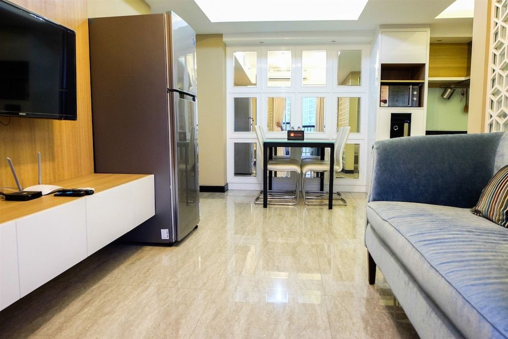 Amazing 2BR with City View The Wave Apartment Room 25