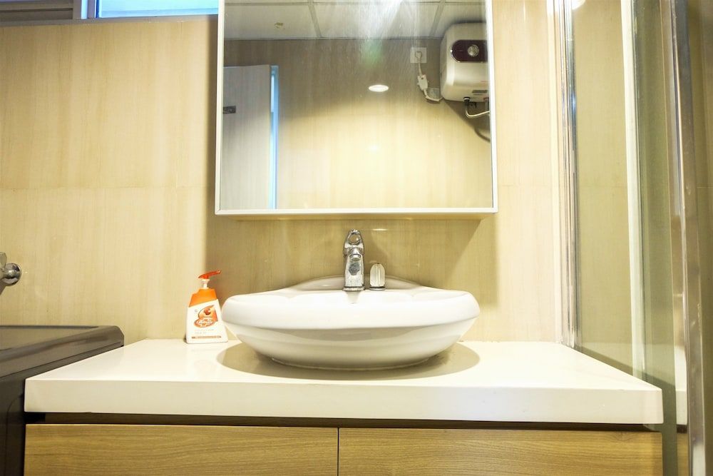 Amazing 2BR with City View The Wave Apartment Room 33