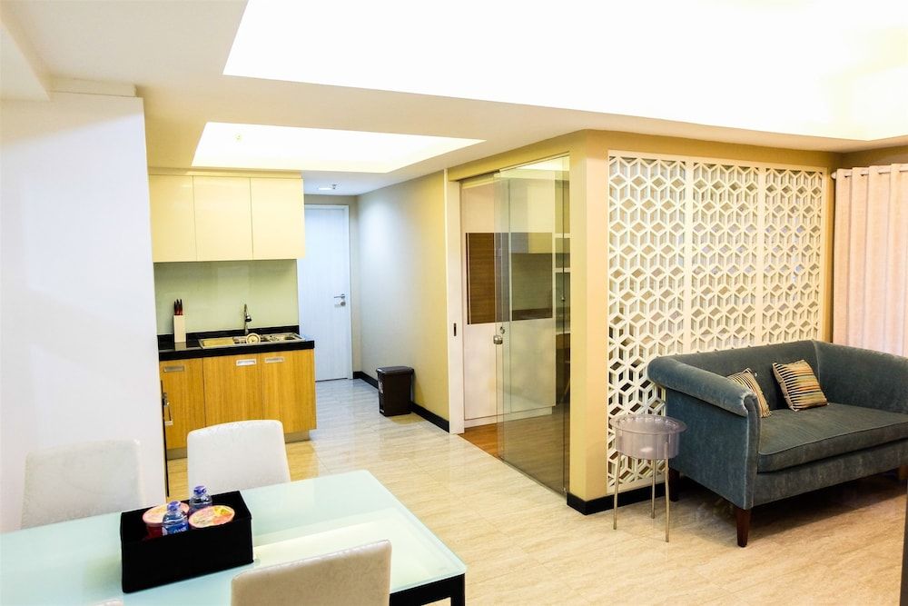 Amazing 2BR with City View The Wave Apartment Room 28