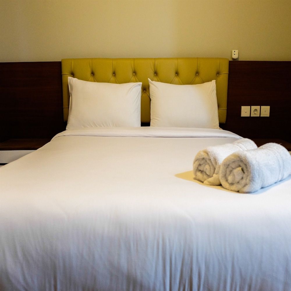 Amazing 2BR with City View The Wave Apartment Room 10