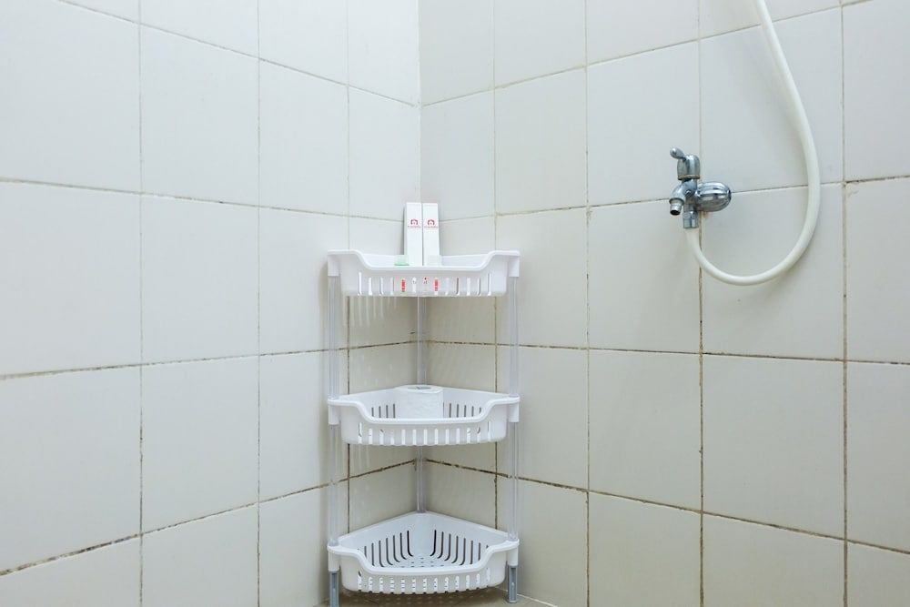 Spacious 1BR Pancoran Riverside Apartment near Kalibata City Room 12