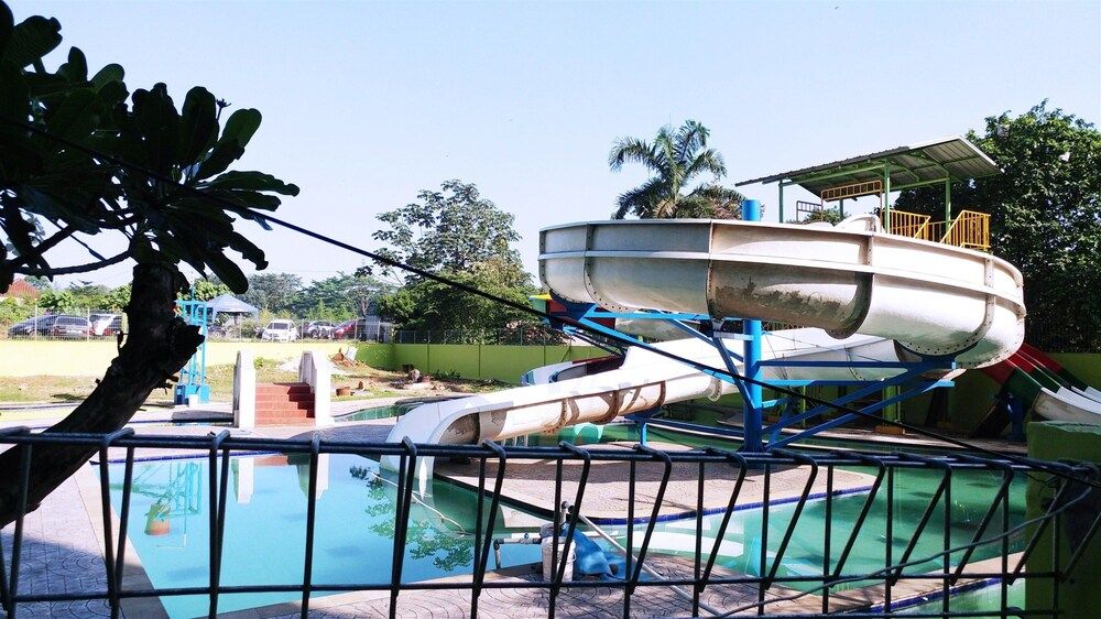 Children's Play Area