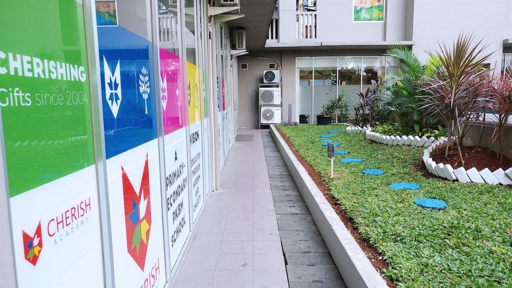 undefined Comfy 2BR Green Bay Pluit Apartment 4