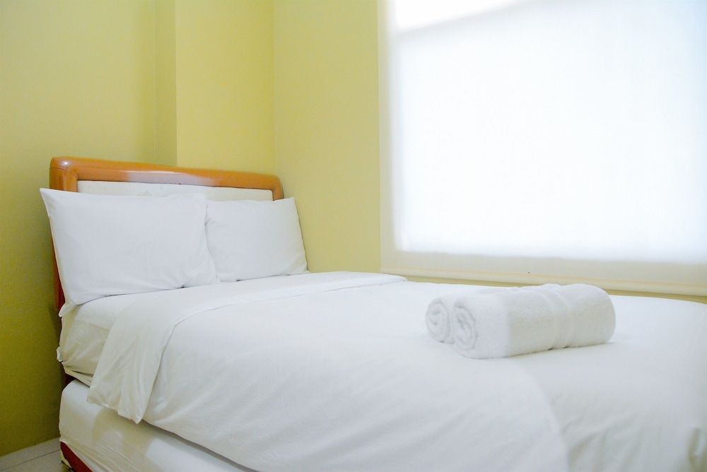 Comfy 2BR Green Bay Pluit Apartment Room