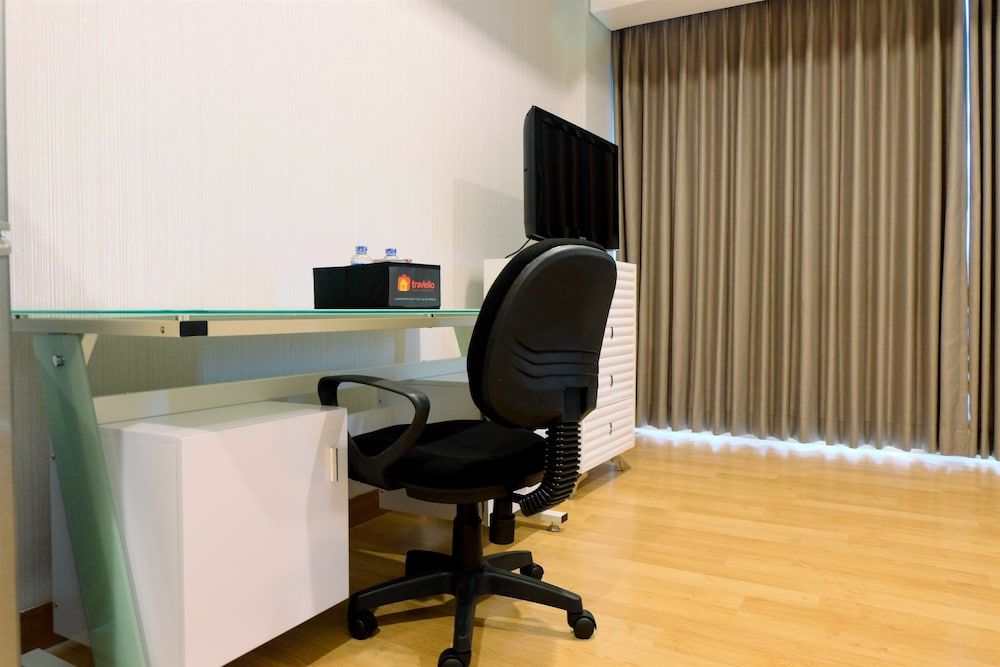 undefined Homey Studio Room at Capitol Suites 6
