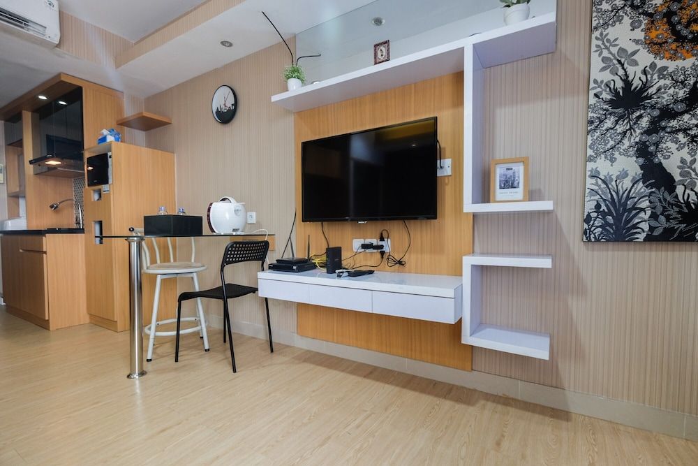 undefined Elegant Studio The Hive Tamansari Apartment 5