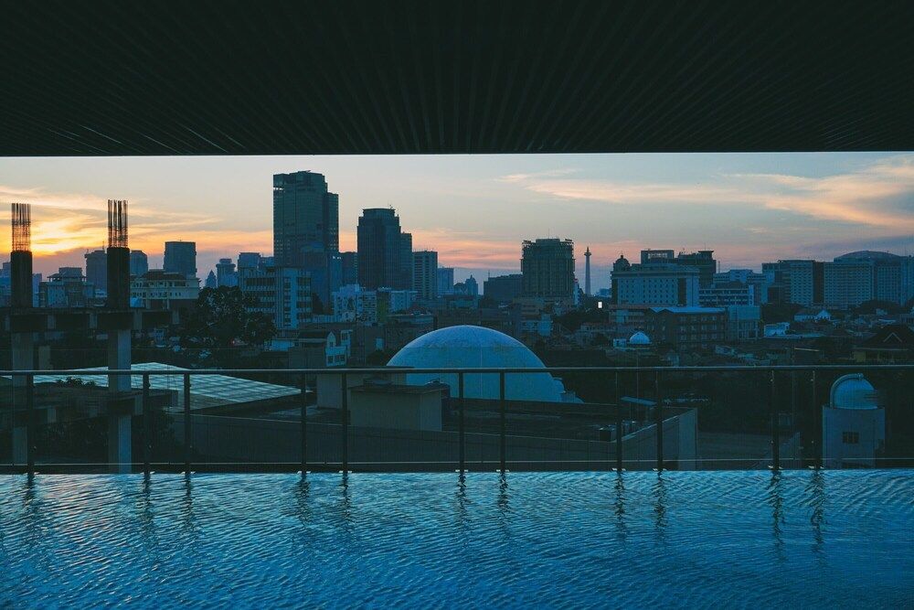 undefined Comfortable and Modern 2BR Menteng Park Apartment 3