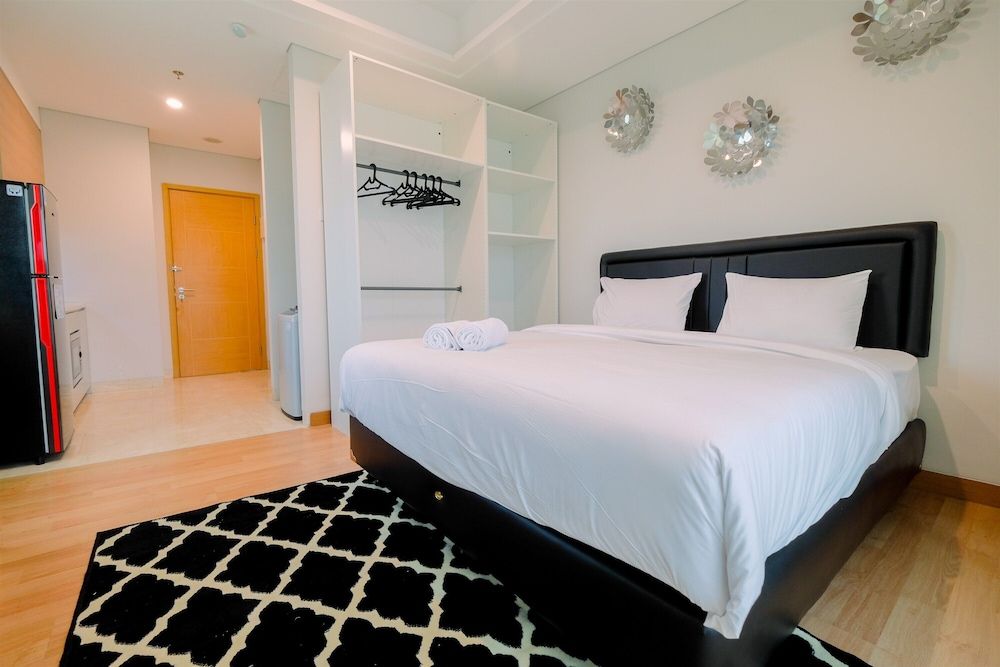 undefined Monas View Studio Apartment at Capitol Suites 5