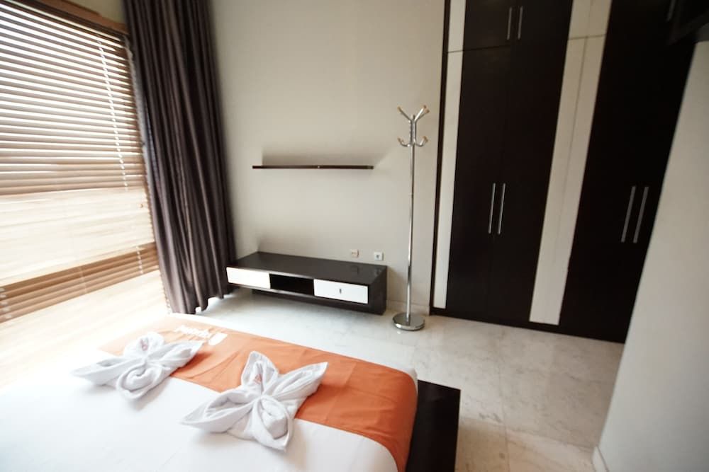 undefined Apatel Senayan Residence 8